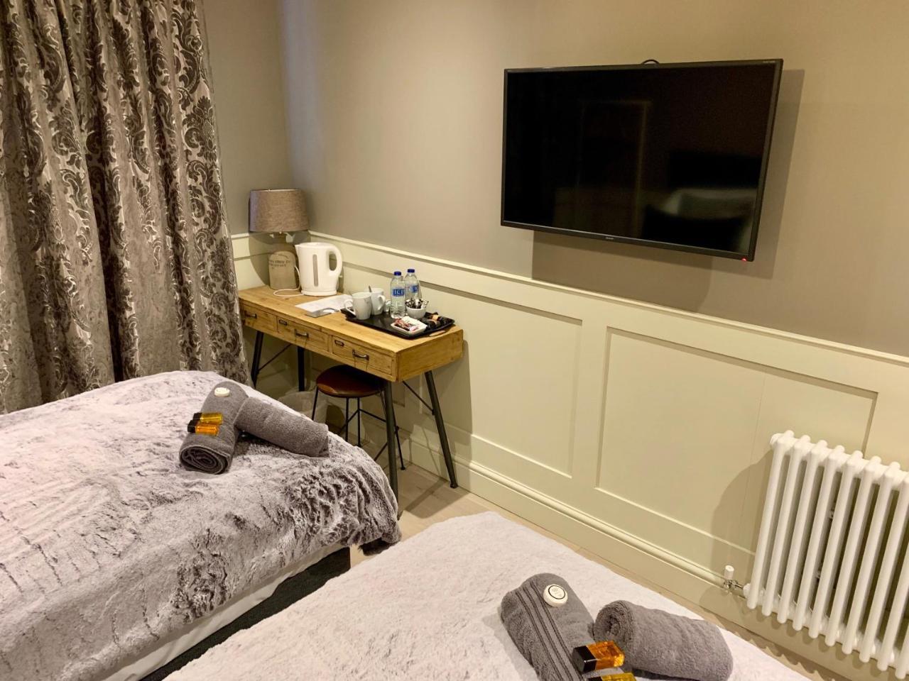The Tower Arms Inn 4*